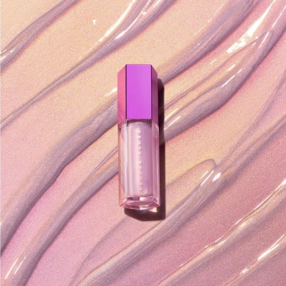New Fenty Beauty GLOSS BOMB CRYSTAL
HOLOGRAPHIC LIP LUMINIZER limited edition - Picture 3 of 7
